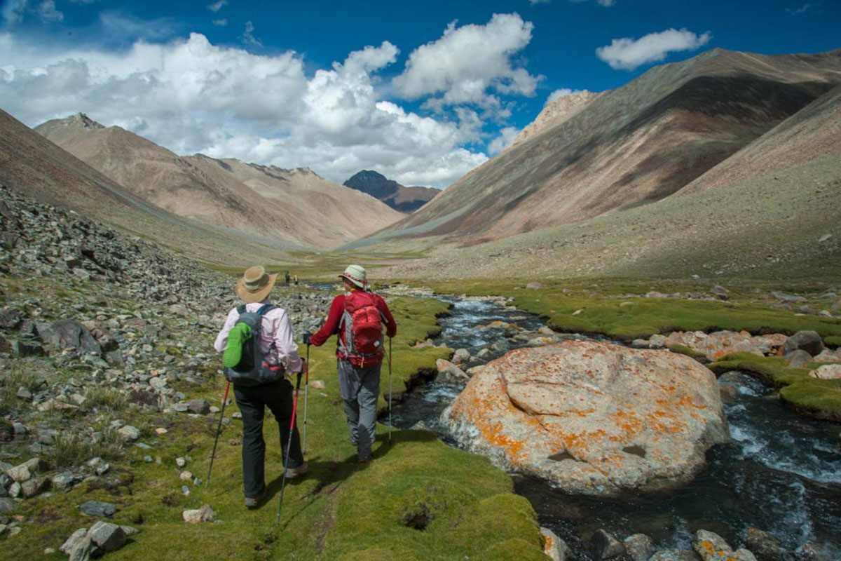 Ladakh Silk Route Trek | Salt Lakes + Remote Villages - Indian Himalaya